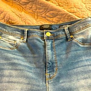 Curve appeal High Rise minimalist jegging. Size 12